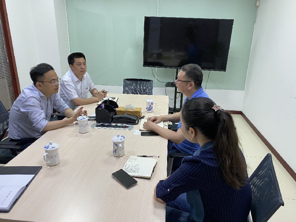 无锡市工信局领导来必赢,必赢(中国)开展“三联三解”活动